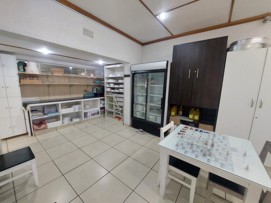 Commercial Property for Sale in Wilkoppies North West